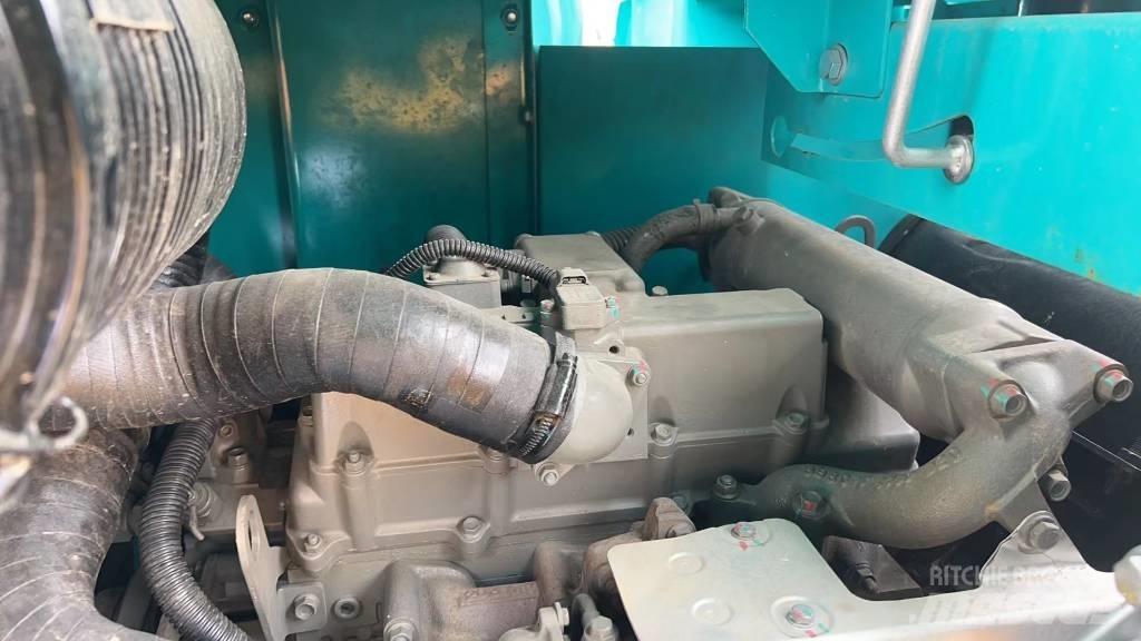 Kobelco SK 75 중형굴삭기 7톤-28톤