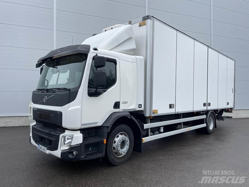 Volvo FE 탑차 트럭