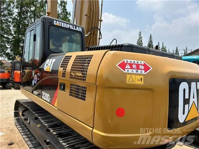 CAT 320 D 대형 굴삭기 29톤 이상
