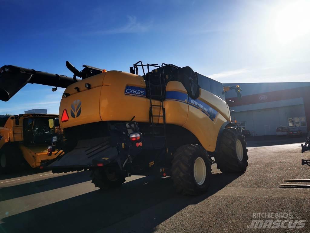 New Holland CX 8.90 콤바인 수확기