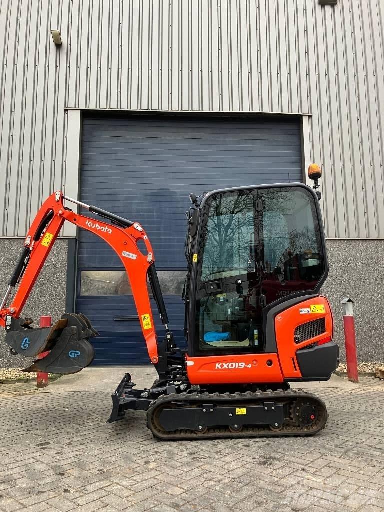 Kubota KX 019-4 소형 굴삭기 7톤 미만