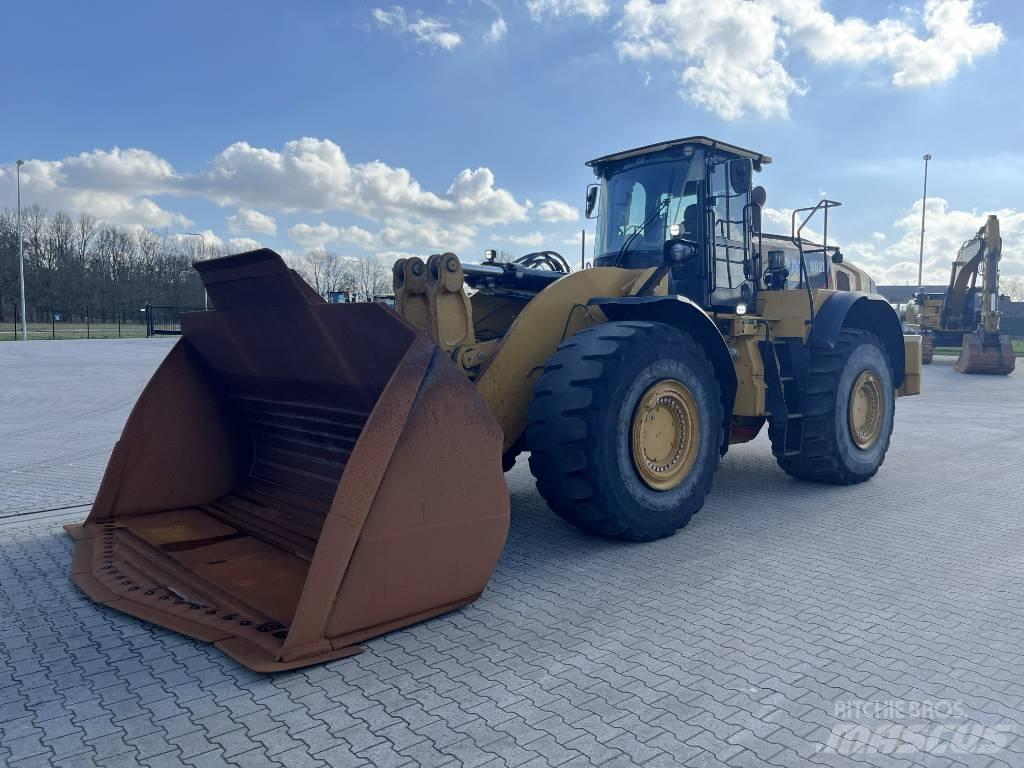 CAT 982M  휠로우더