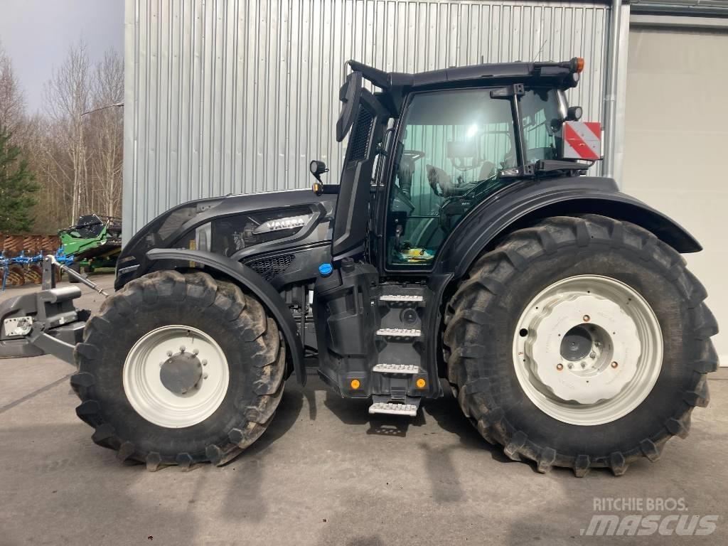 Valtra Q 305 트랙터