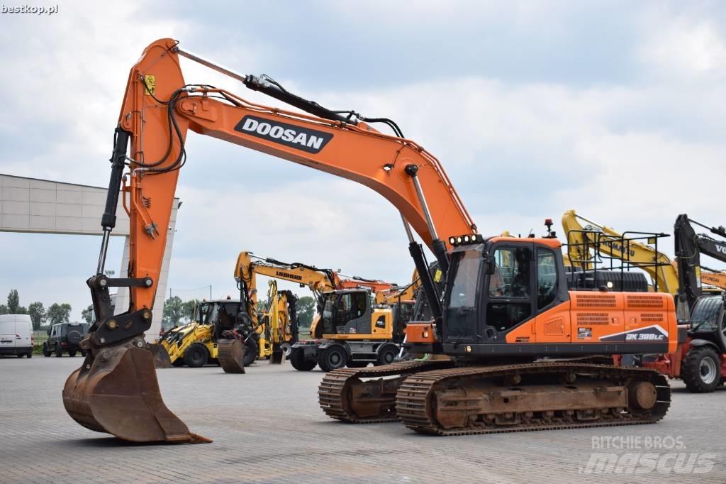 Doosan DX 300 LC-7 대형 굴삭기 29톤 이상