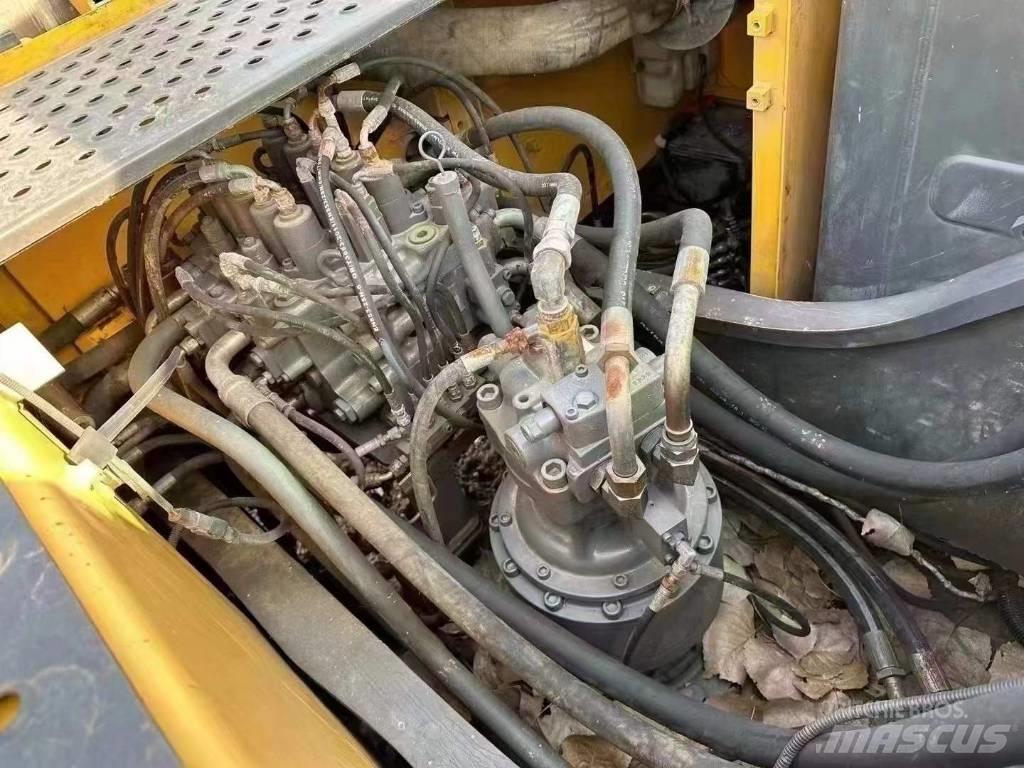 Volvo EC 220 DNL 대형 굴삭기 29톤 이상