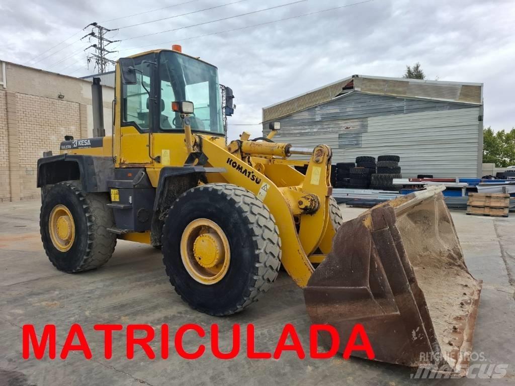 Komatsu WA 270-3  휠로우더
