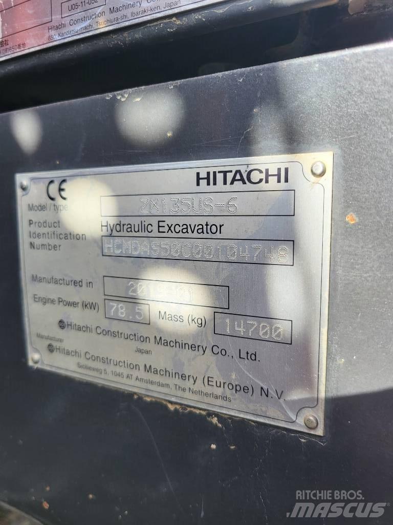 Hitachi ZX 135 US-6 대형 굴삭기 29톤 이상