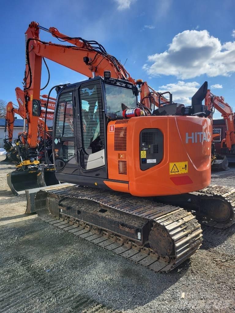 Hitachi ZX 135 US-6 대형 굴삭기 29톤 이상