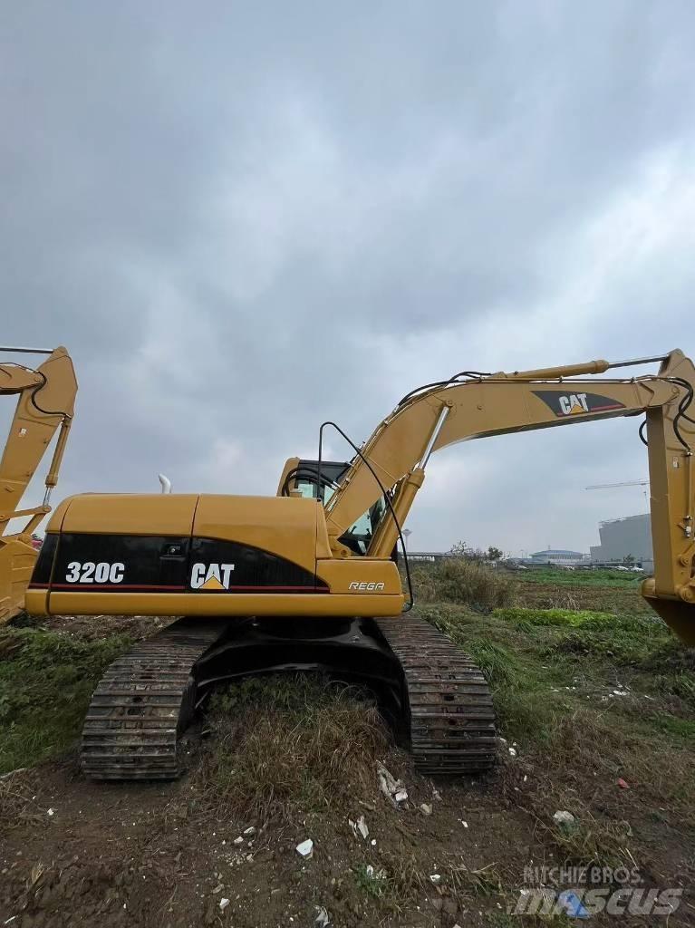 CAT 320 C 대형 굴삭기 29톤 이상