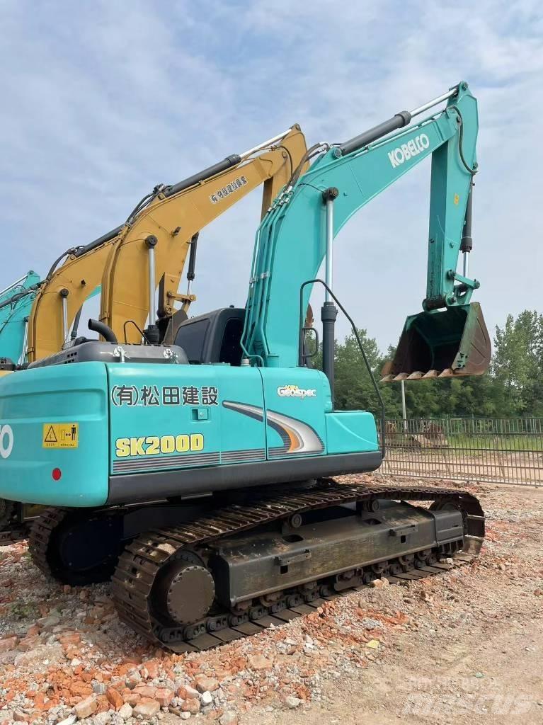 Kobelco 200 대형 굴삭기 29톤 이상