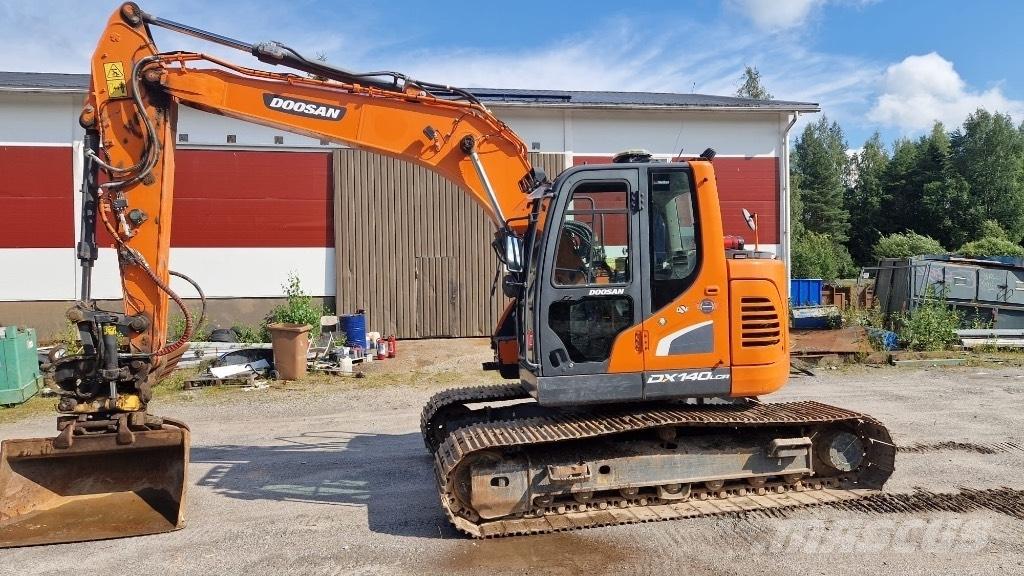 Doosan DX 140 LCR 대형 굴삭기 29톤 이상