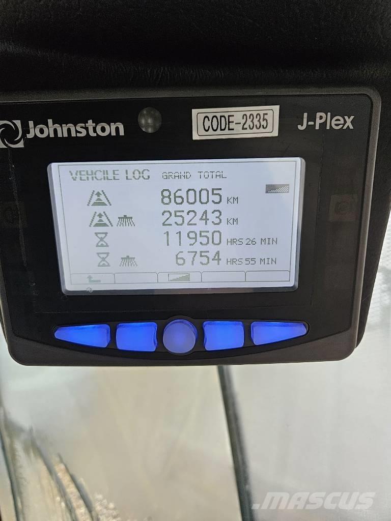 Johnston CN400 도로 청소차