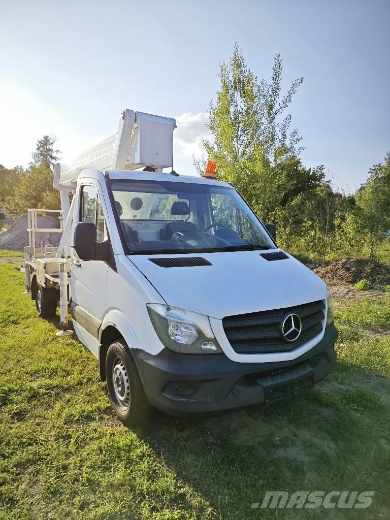 Palfinger P 250 BK 트럭 탑재 고소작업대
