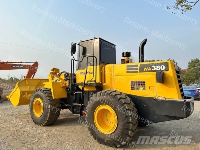 Komatsu WA380  휠로우더