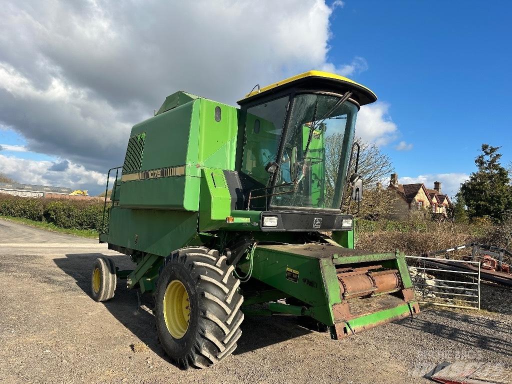 John Deere 1075 콤바인 수확기