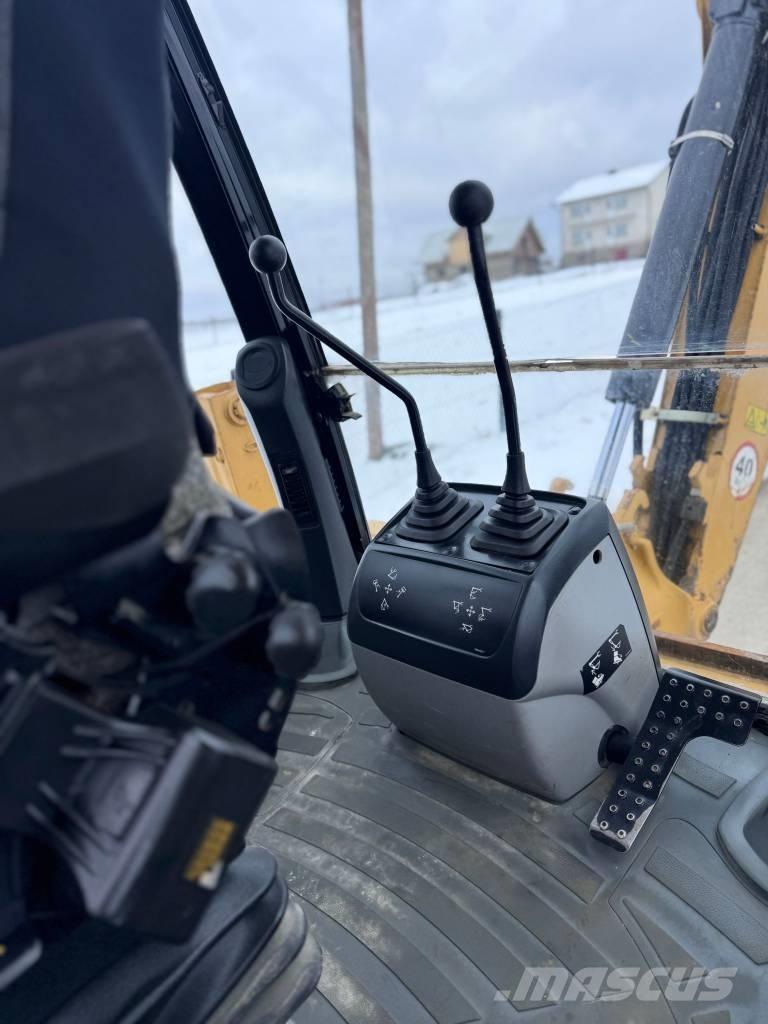 CAT 428 E 백호로더