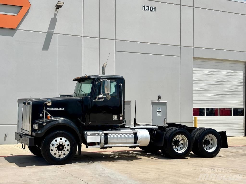 Western Star 4900 트랙터 유닛