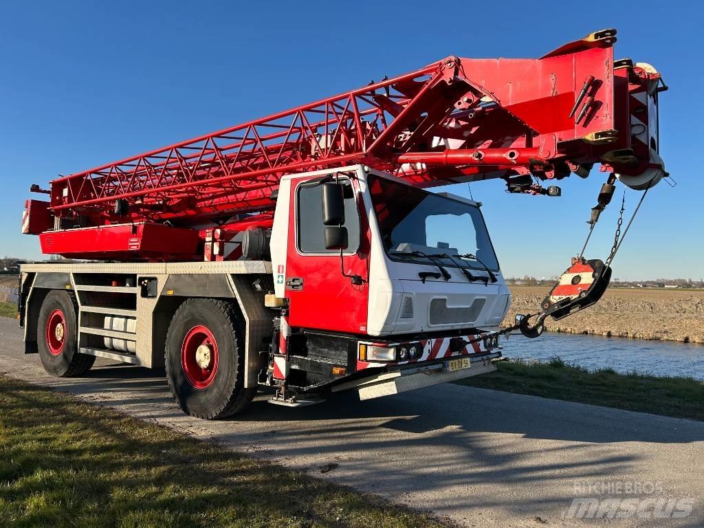 Grove GMK 2035 E A/T 크레인