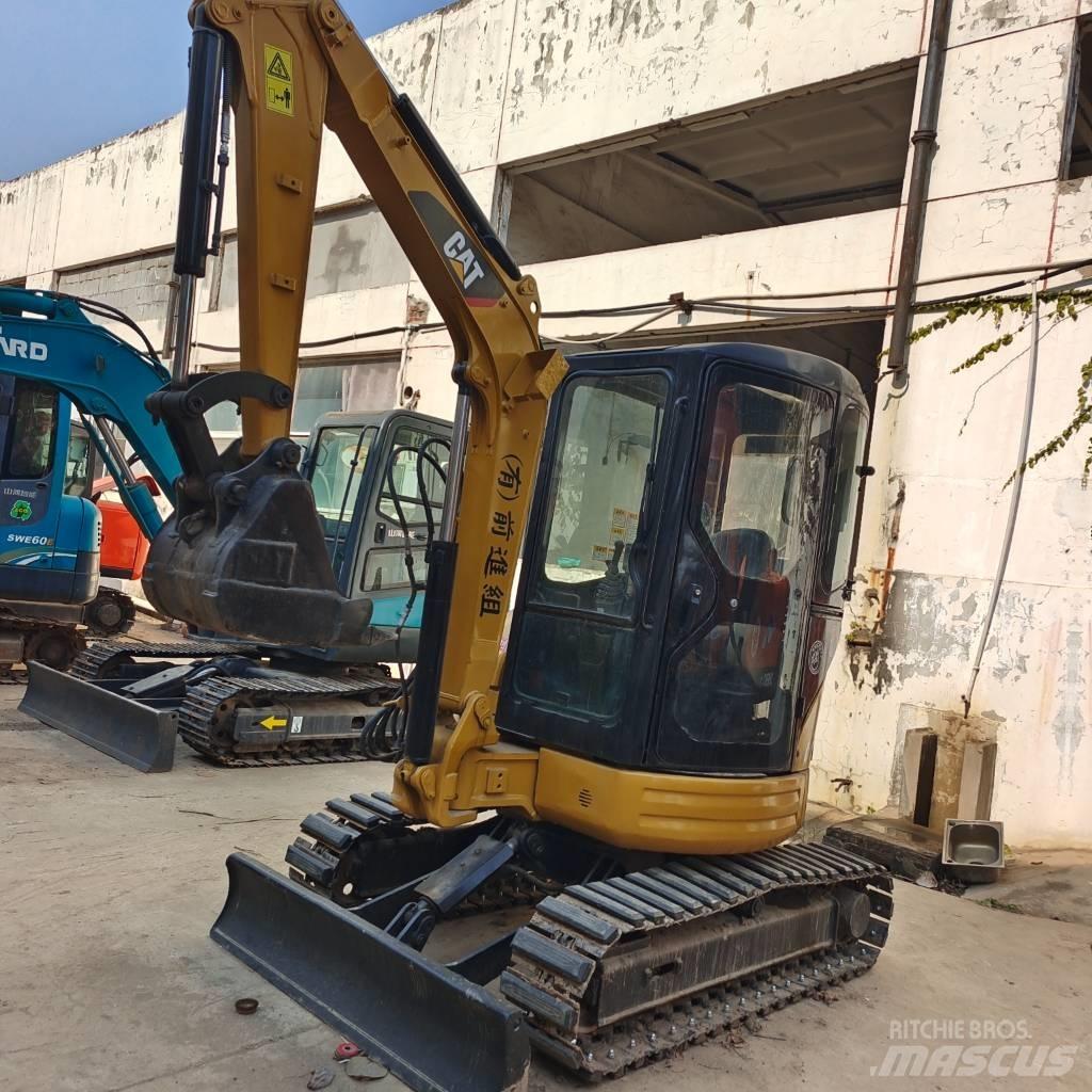 CAT 303 CR 소형 굴삭기 7톤 미만