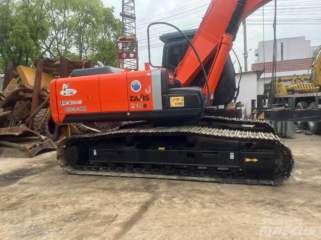 Hitachi 210LC 대형 굴삭기 29톤 이상