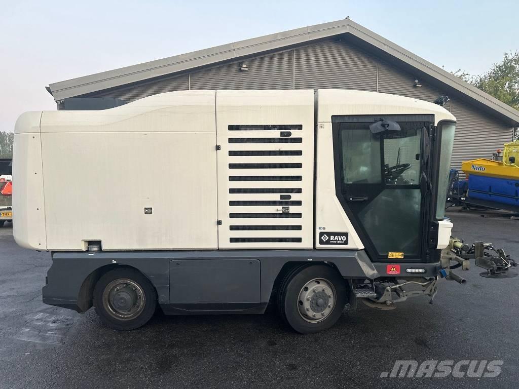 Ravo 540CD 도로 청소차