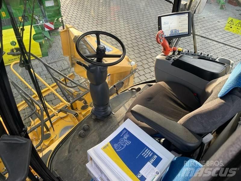 New Holland FR 450 목초 수확기