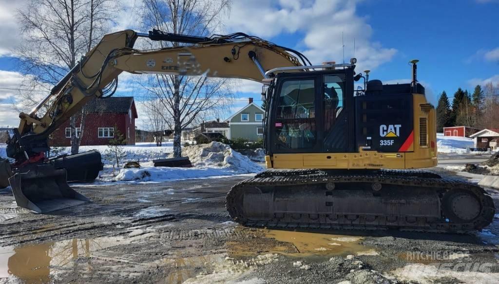 CAT 335 F L CR 대형 굴삭기 29톤 이상
