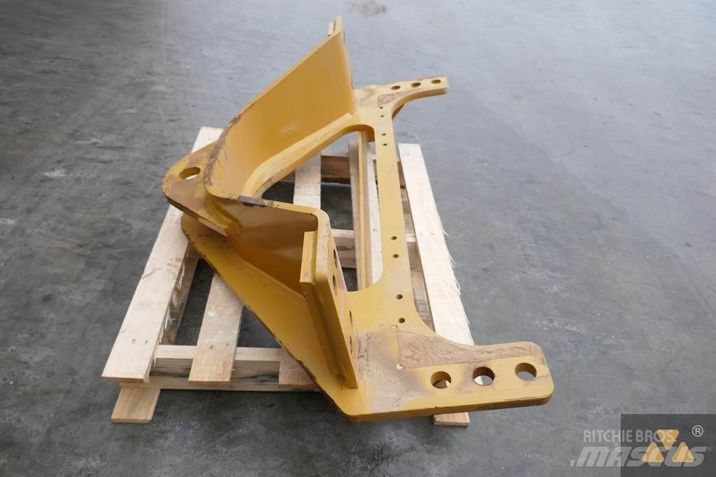CAT 140M3 Drawbar 운송 장비 - 기타