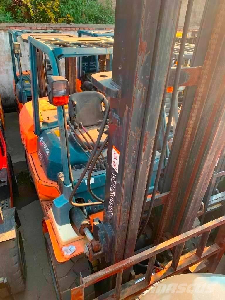 Toyota 7 FDA 50 디젤 지게차