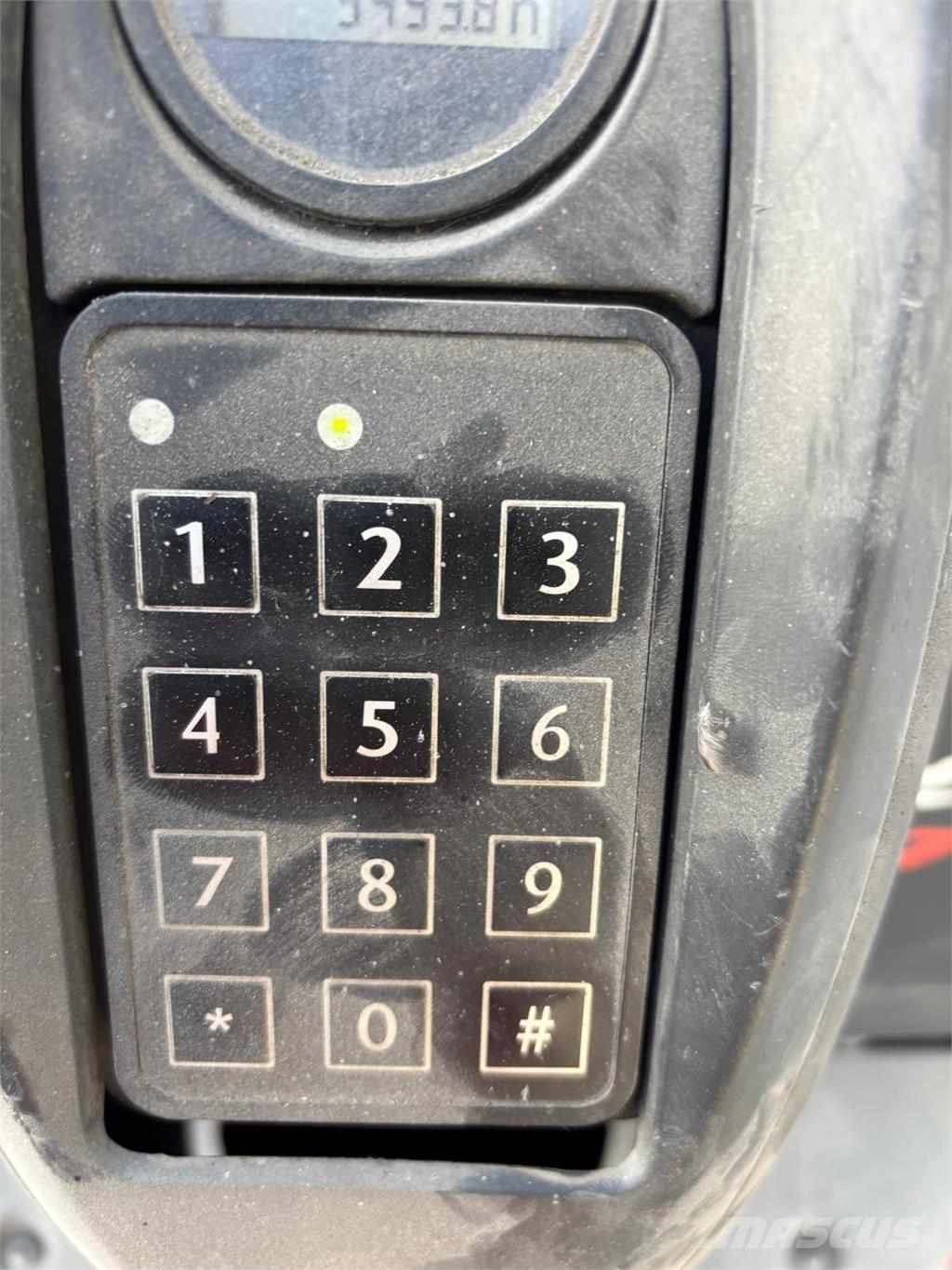 Linde T16 보행식 리치 지게차