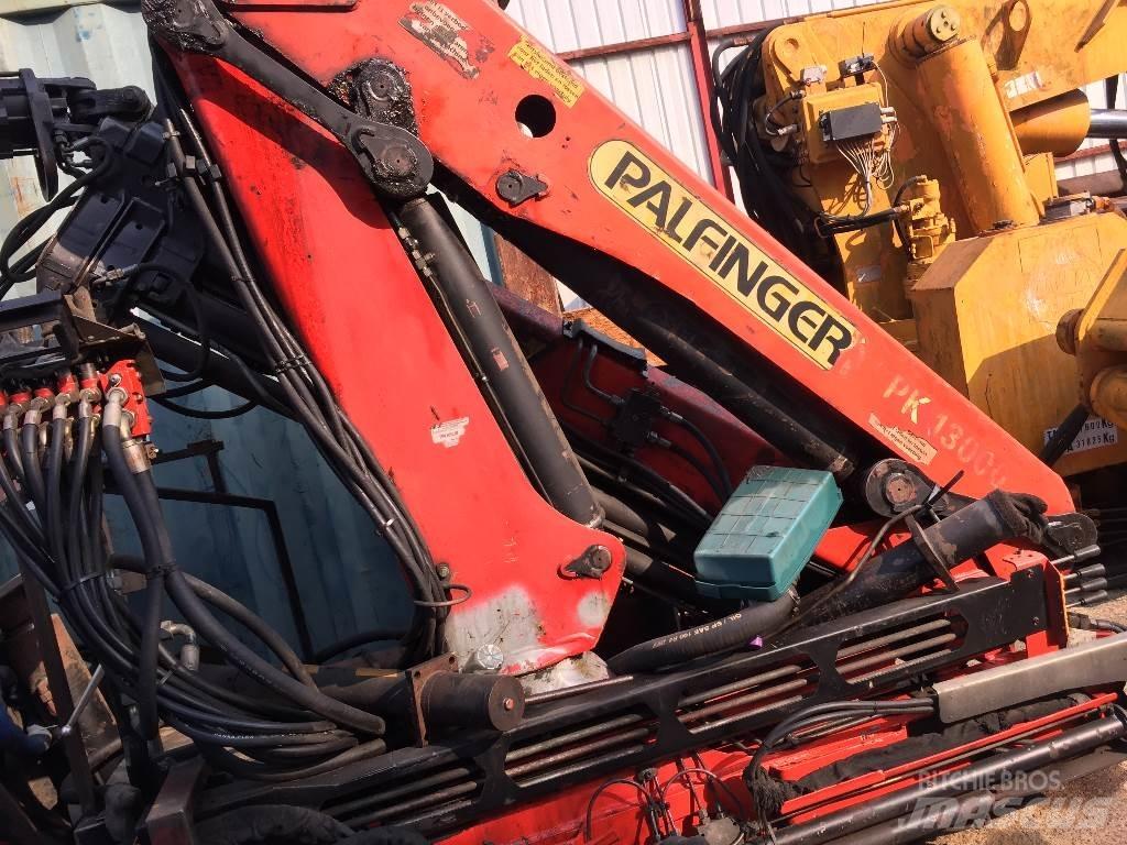 Palfinger PK13000B 로더 크레인