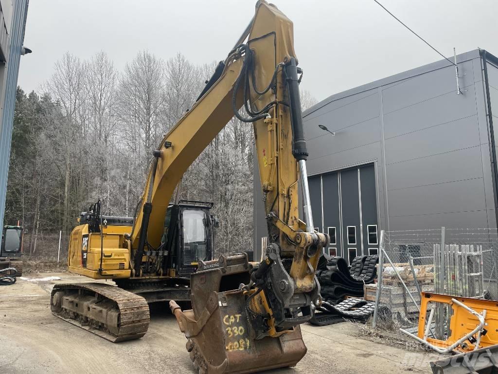 CAT 330 대형 굴삭기 29톤 이상