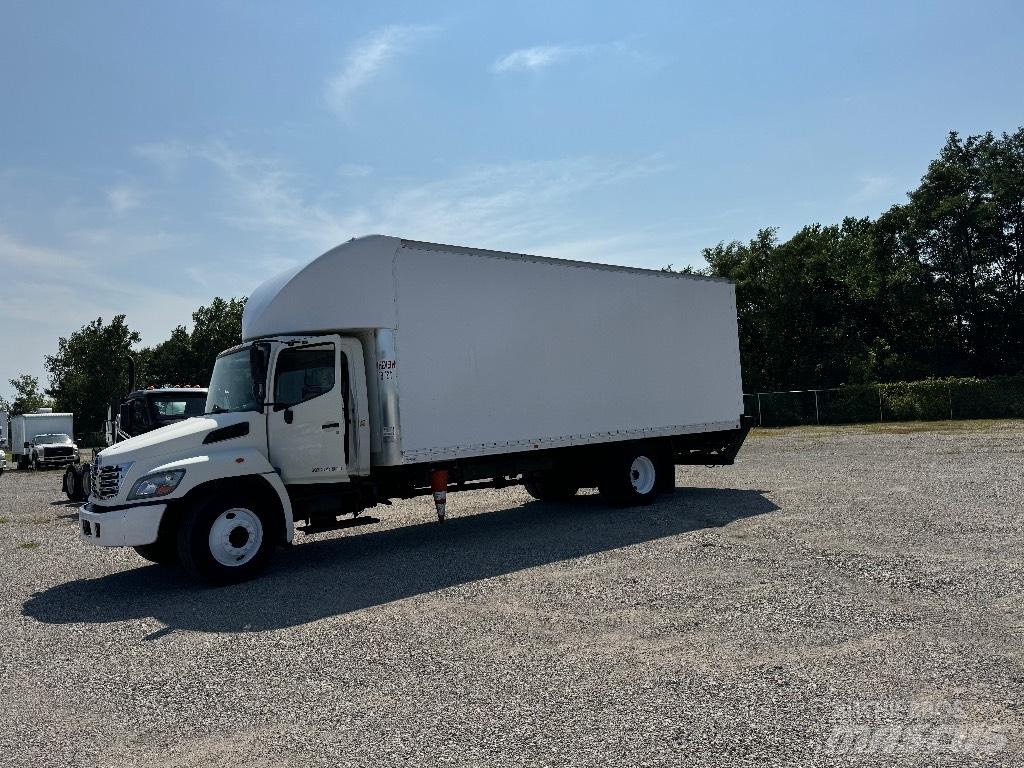 Hino 238 탑차 트럭