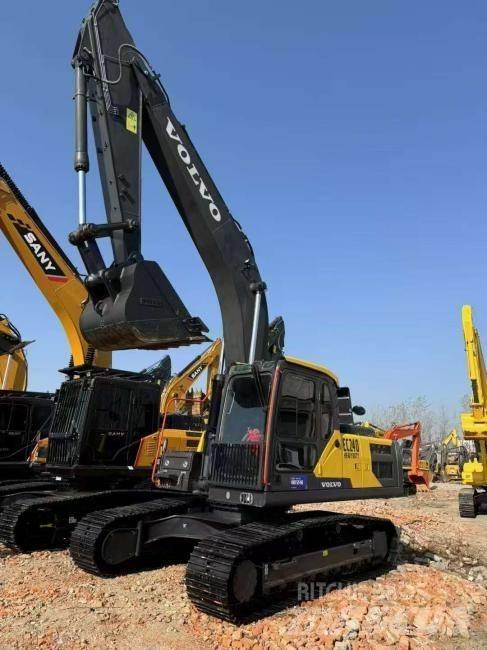 Volvo EC 240 대형 굴삭기 29톤 이상