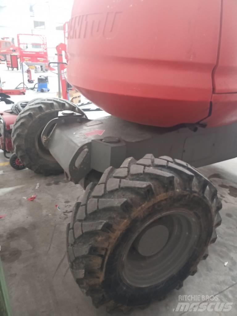 Manitou 160 ATJ 관절형 전동이동 리프트