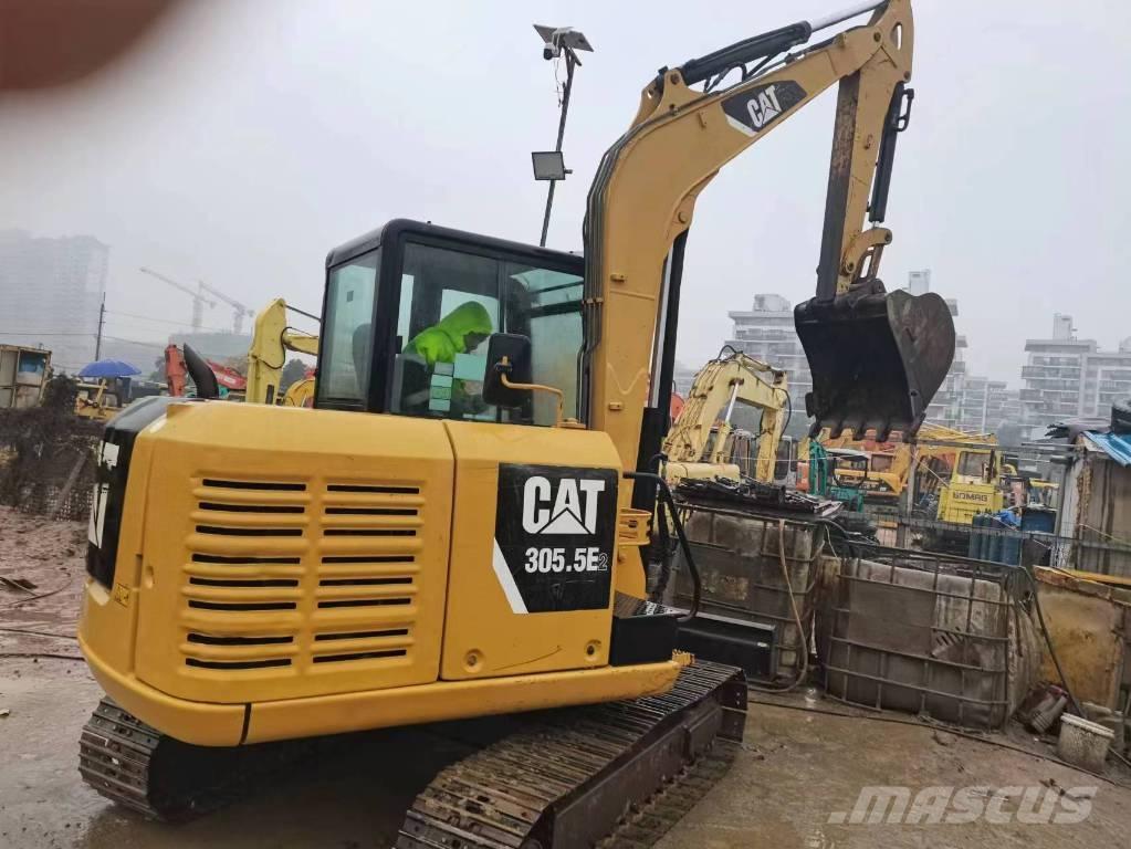 CAT 305.5 E 대형 굴삭기 29톤 이상