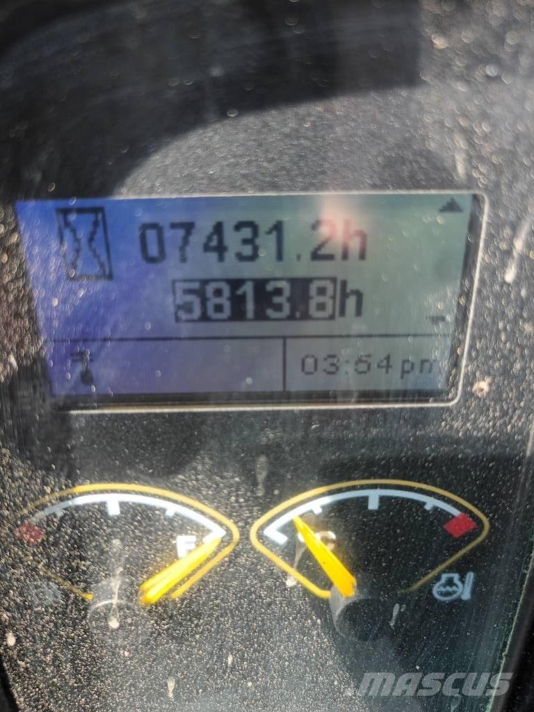 Volvo ECR 88 PLUS 중형굴삭기 7톤-28톤
