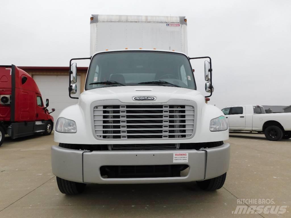 Freightliner M2 컨테이너 트럭