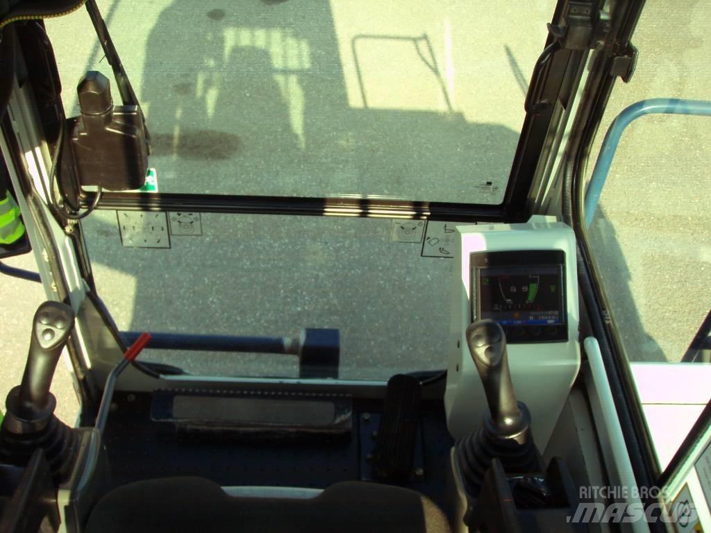 Takeuchi TCR 50  궤도식 덤프