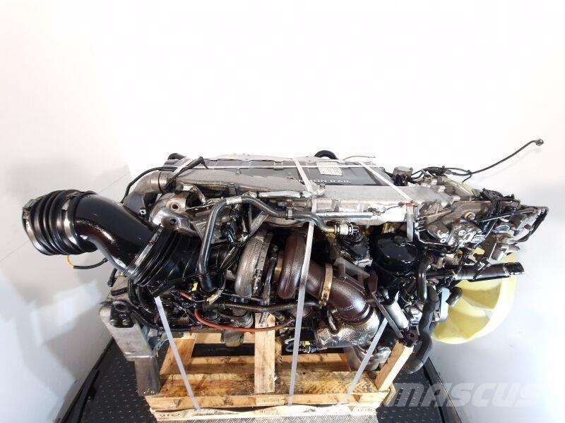 MAN D2676 LF45 엔진