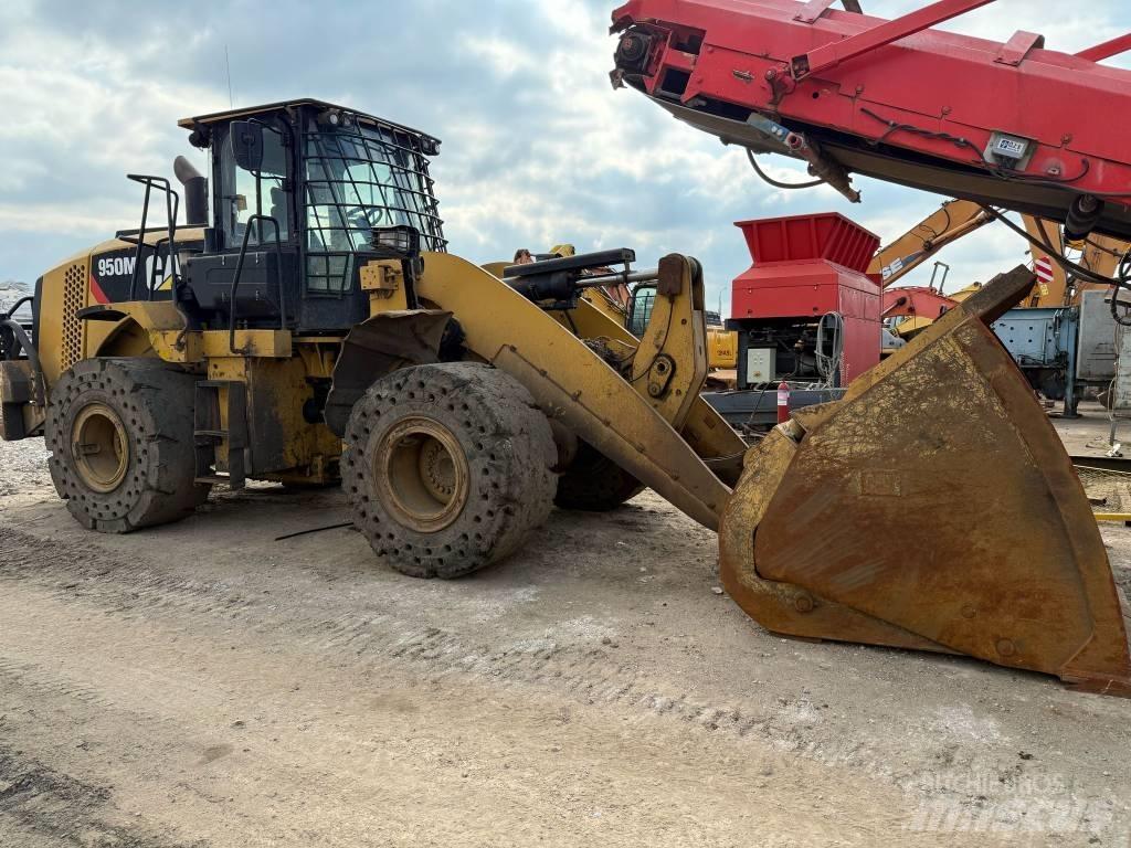 CAT 950 M  휠로우더