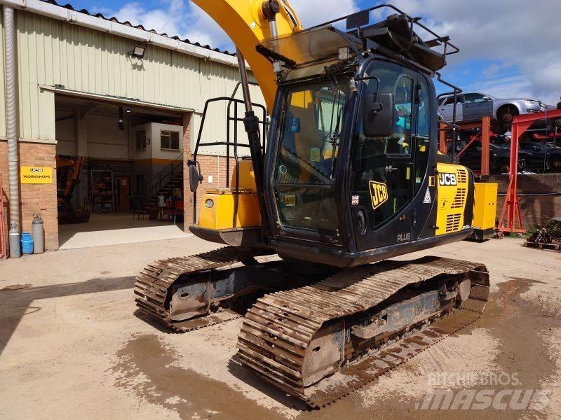 JCB JS130LC Plus+ 대형 굴삭기 29톤 이상