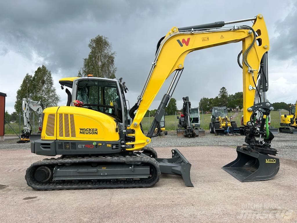 Wacker Neuson ET90 중형굴삭기 7톤-28톤