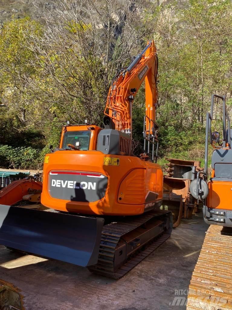 Develon DX 140 LCR-7 대형 굴삭기 29톤 이상
