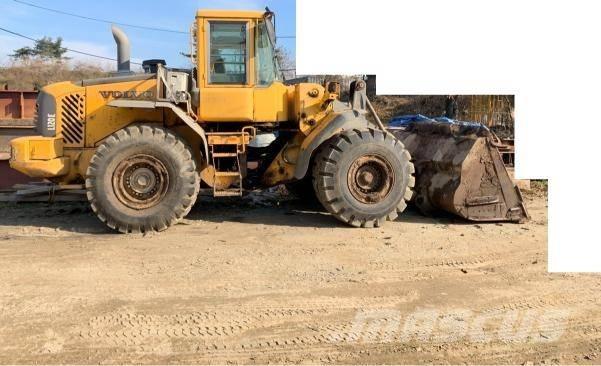 Volvo L 120 E  휠로우더