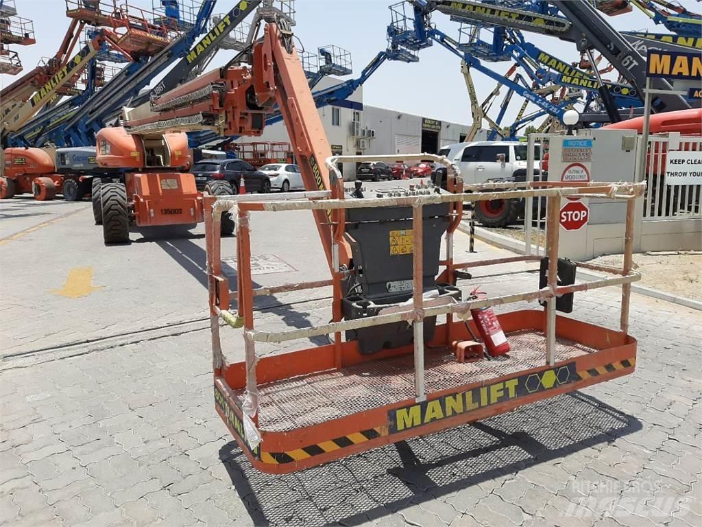 JLG 1350SJP 견인식 전동이동 리프트