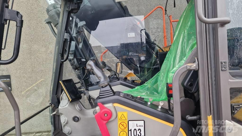 Volvo EC 250 EL 대형 굴삭기 29톤 이상