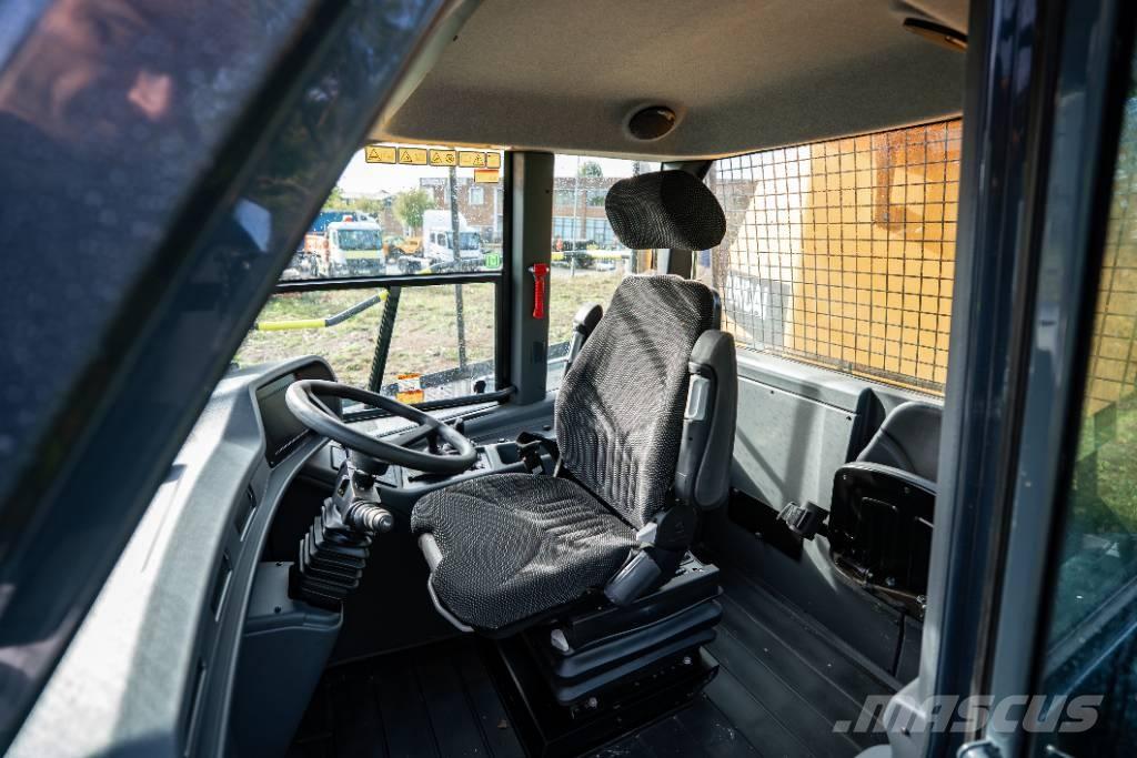 Hyundai HA 30 A 연결식 홀러