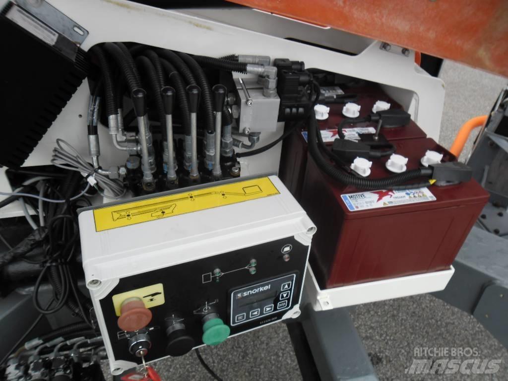 Snorkel TL 37 J 트레일러 탑재 고소작업대