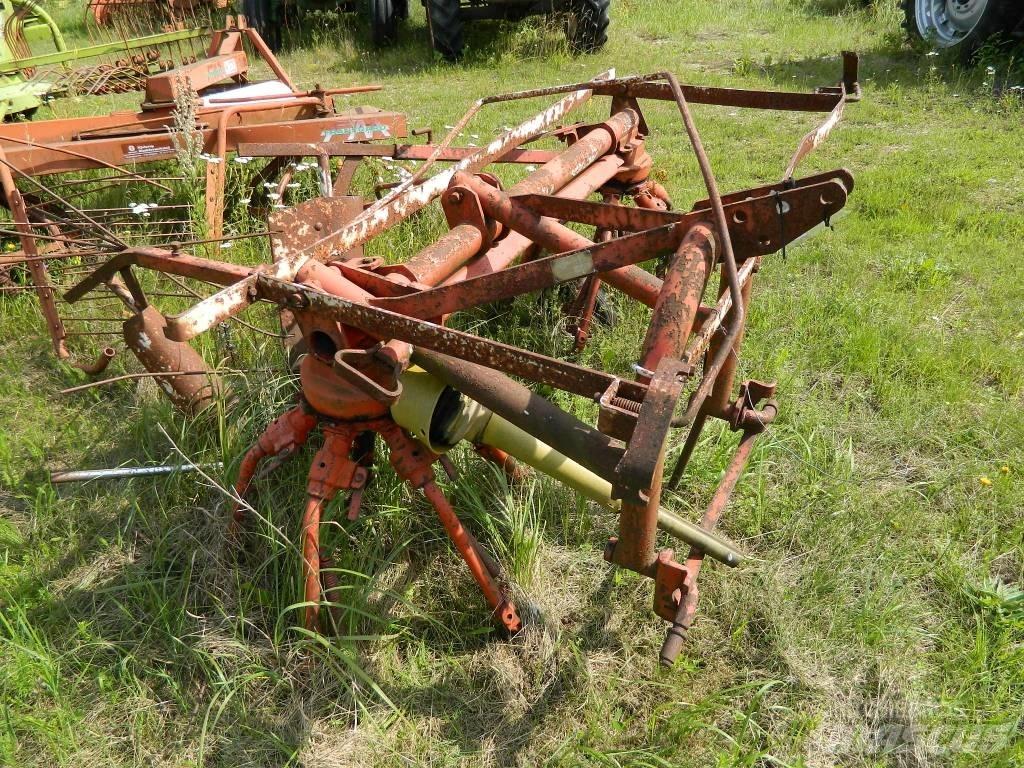 Kuhn 3.2 갈퀴 및 테더
